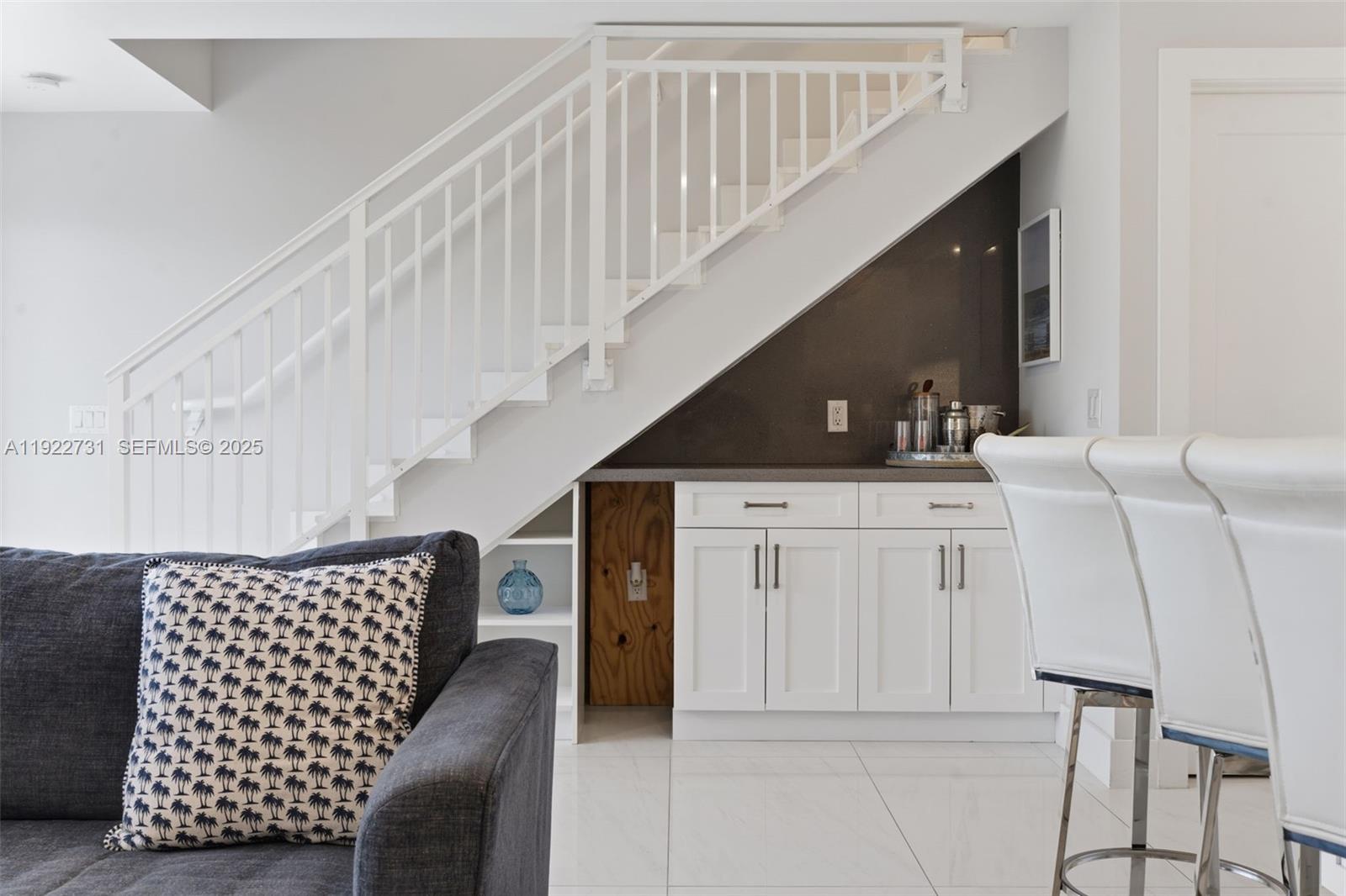 KEY LARGO OCEAN RESORT CO - Residential