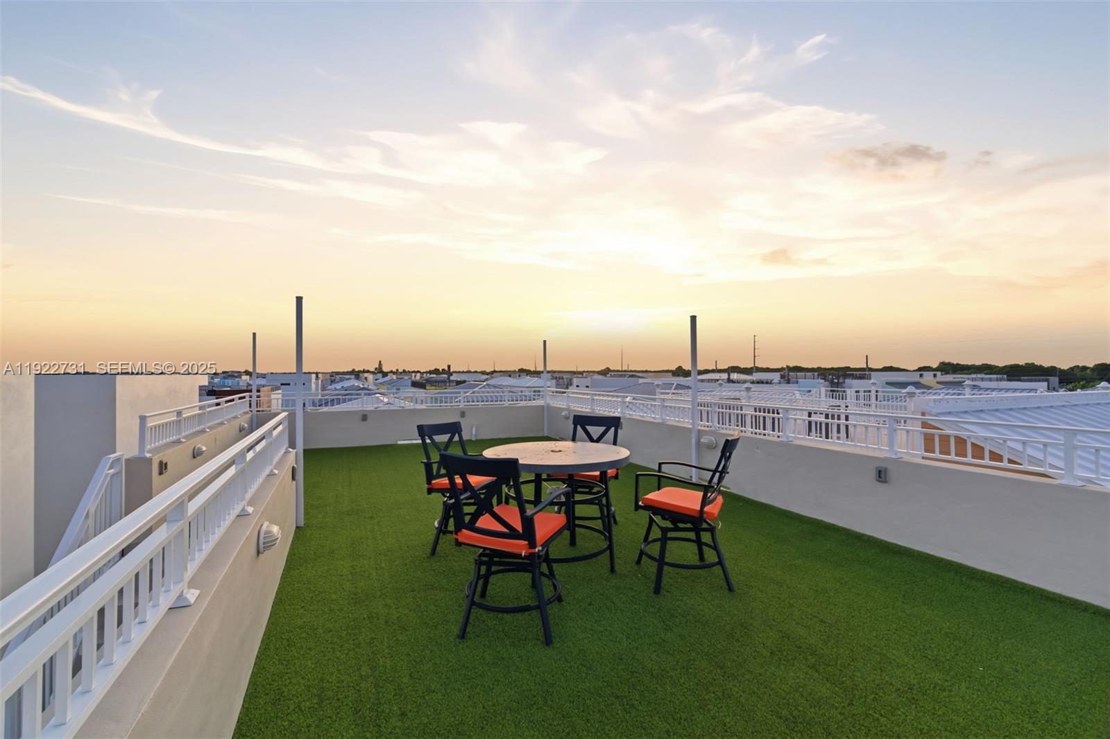 KEY LARGO OCEAN RESORT CO - Residential