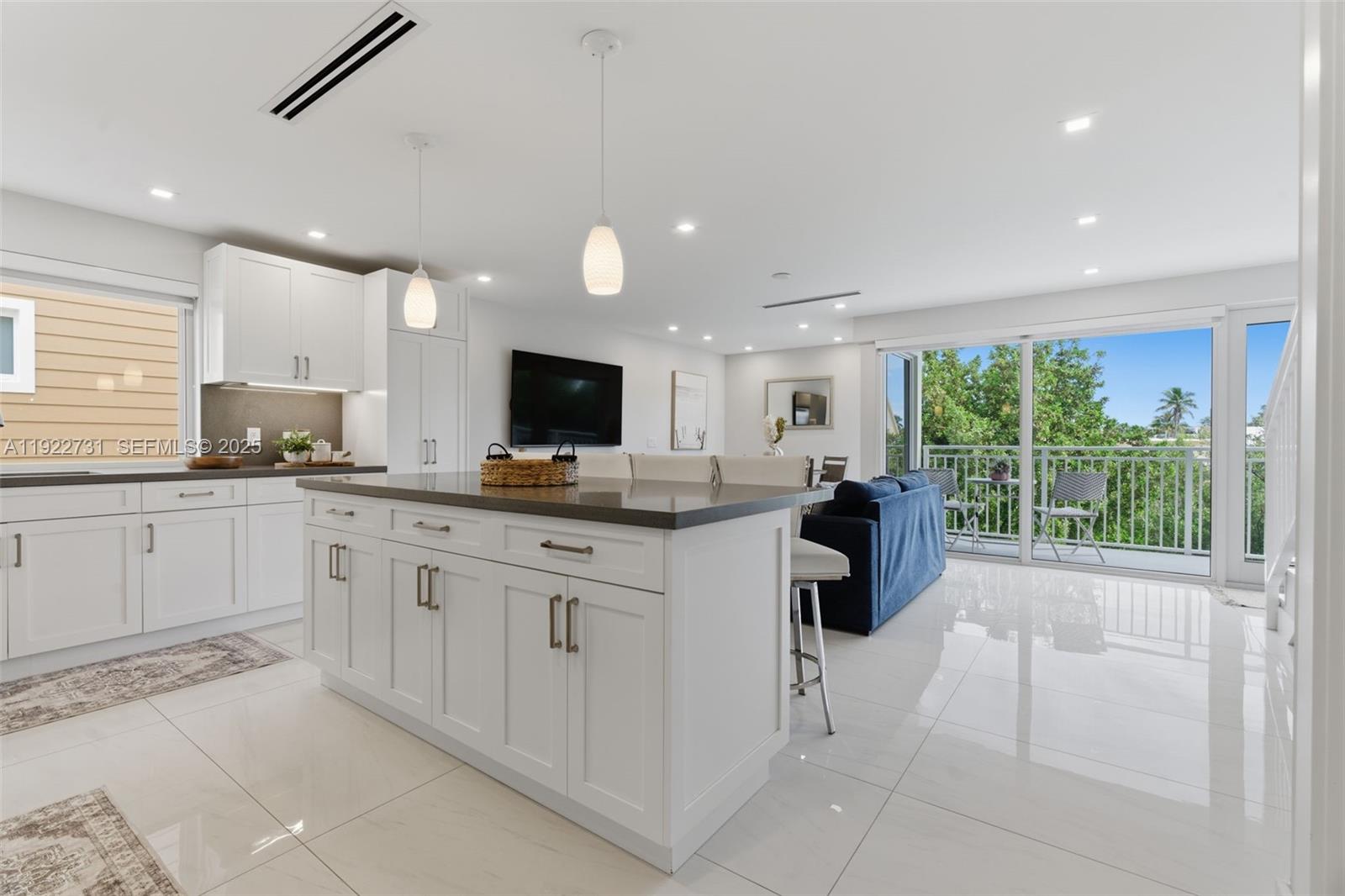 KEY LARGO OCEAN RESORT CO - Residential