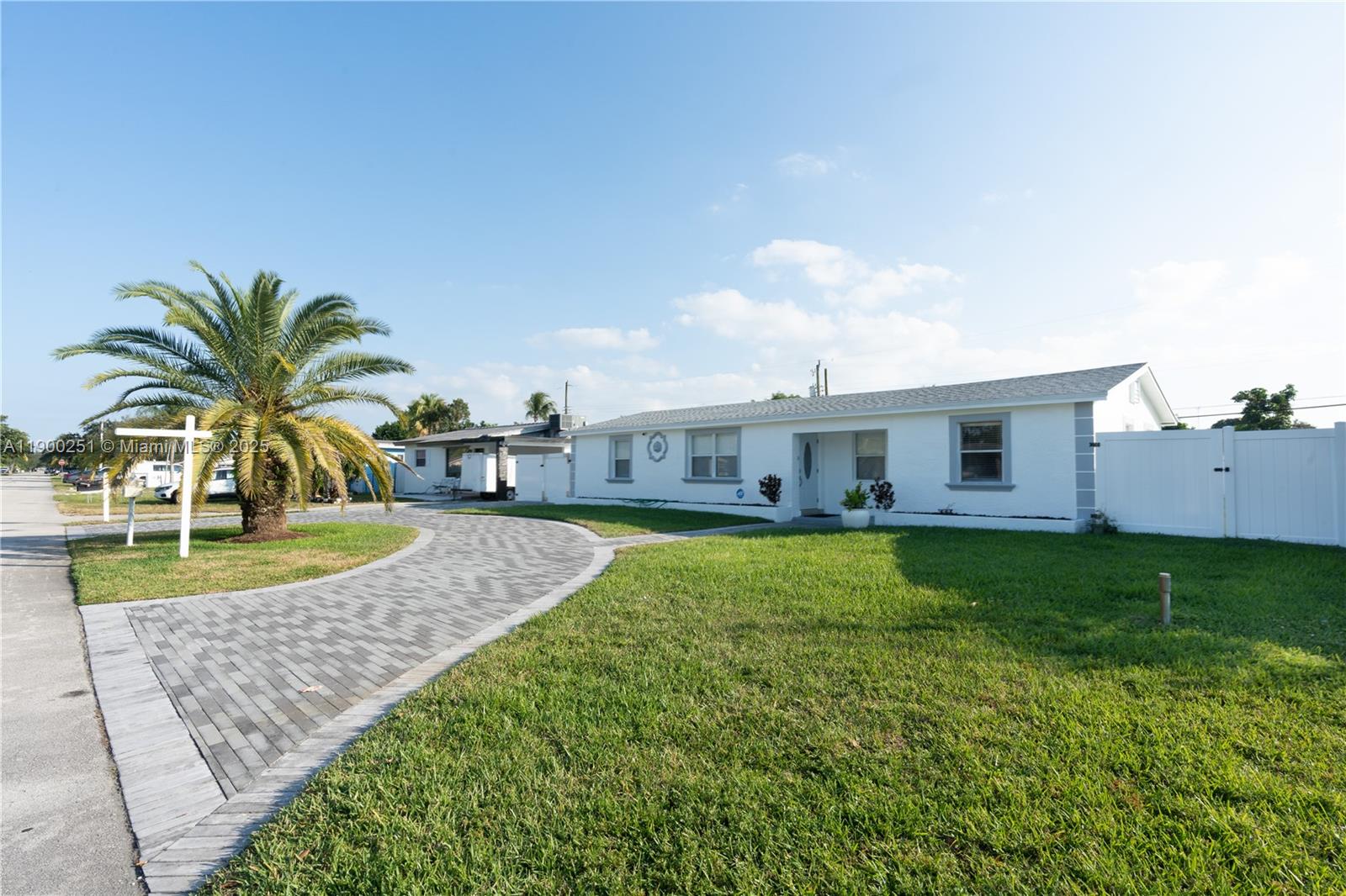 BEVERLY PARK - Residential Lease