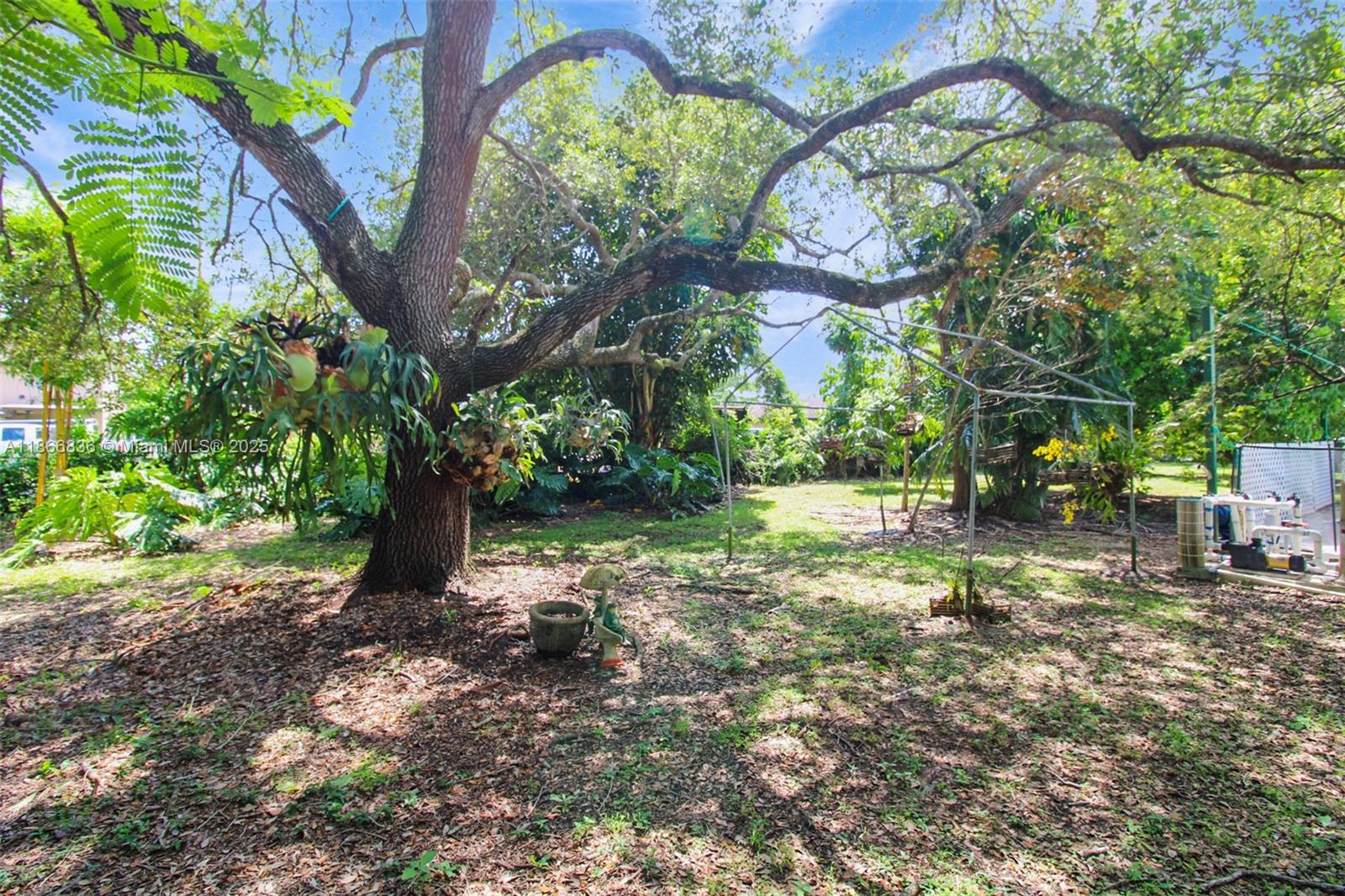 SILVER PALM ESTS PT 1 - Residential