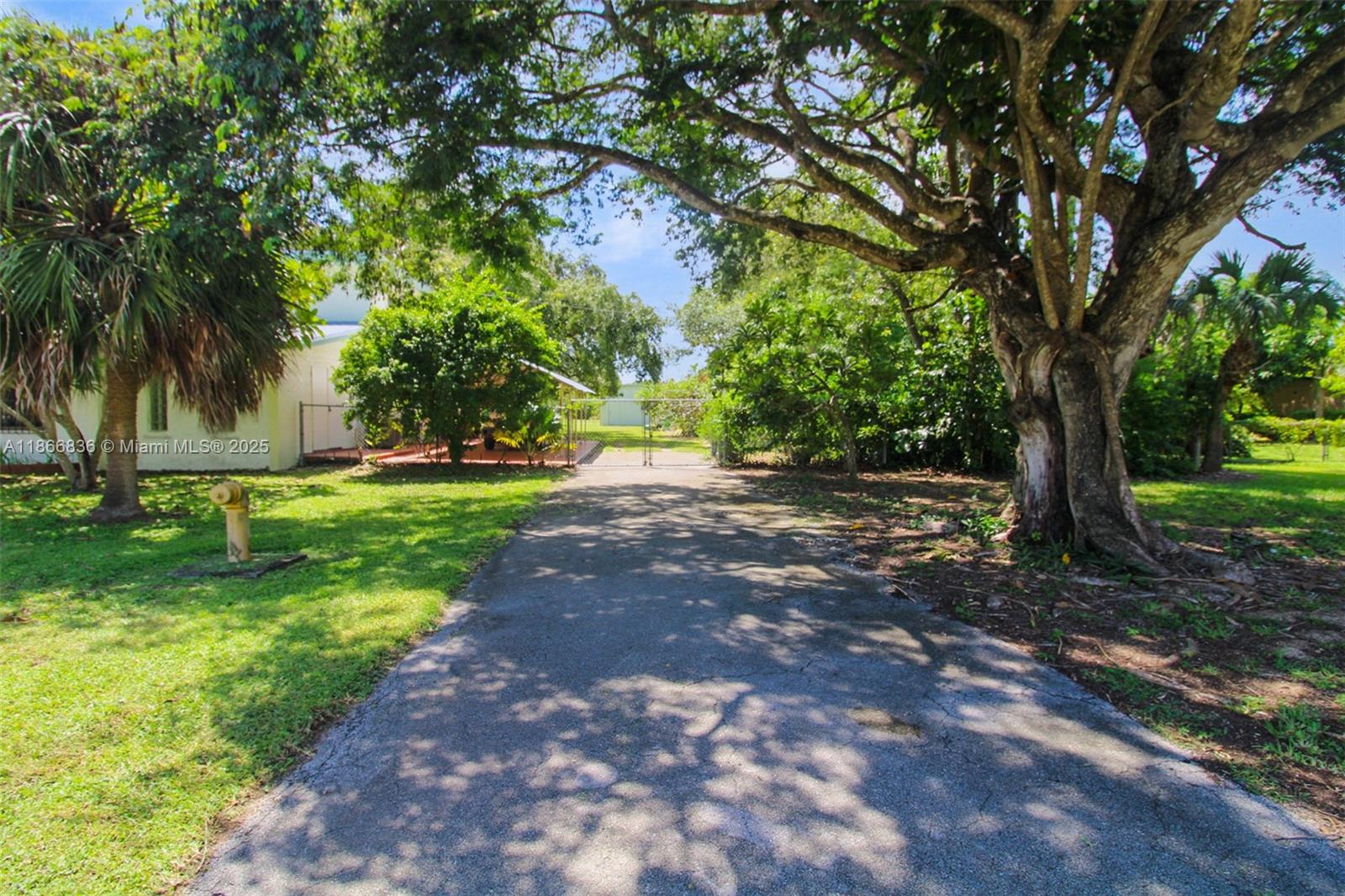 SILVER PALM ESTS PT 1 - Residential