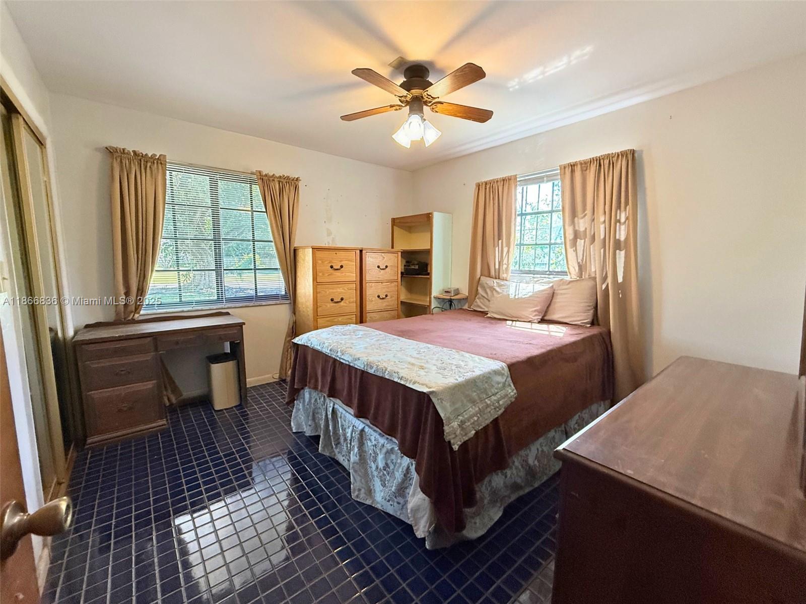 SILVER PALM ESTS PT 1 - Residential