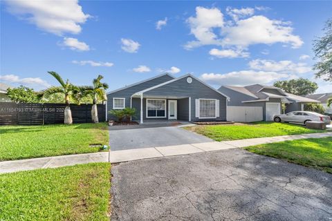 Single Family Residence in Pembroke Pines FL 8631 14th Ct.jpg