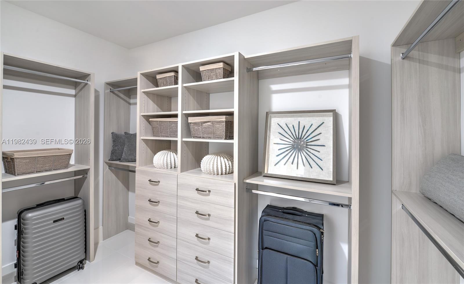 Veranda Bay - Residential