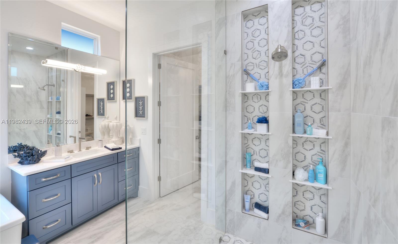 Veranda Bay - Residential