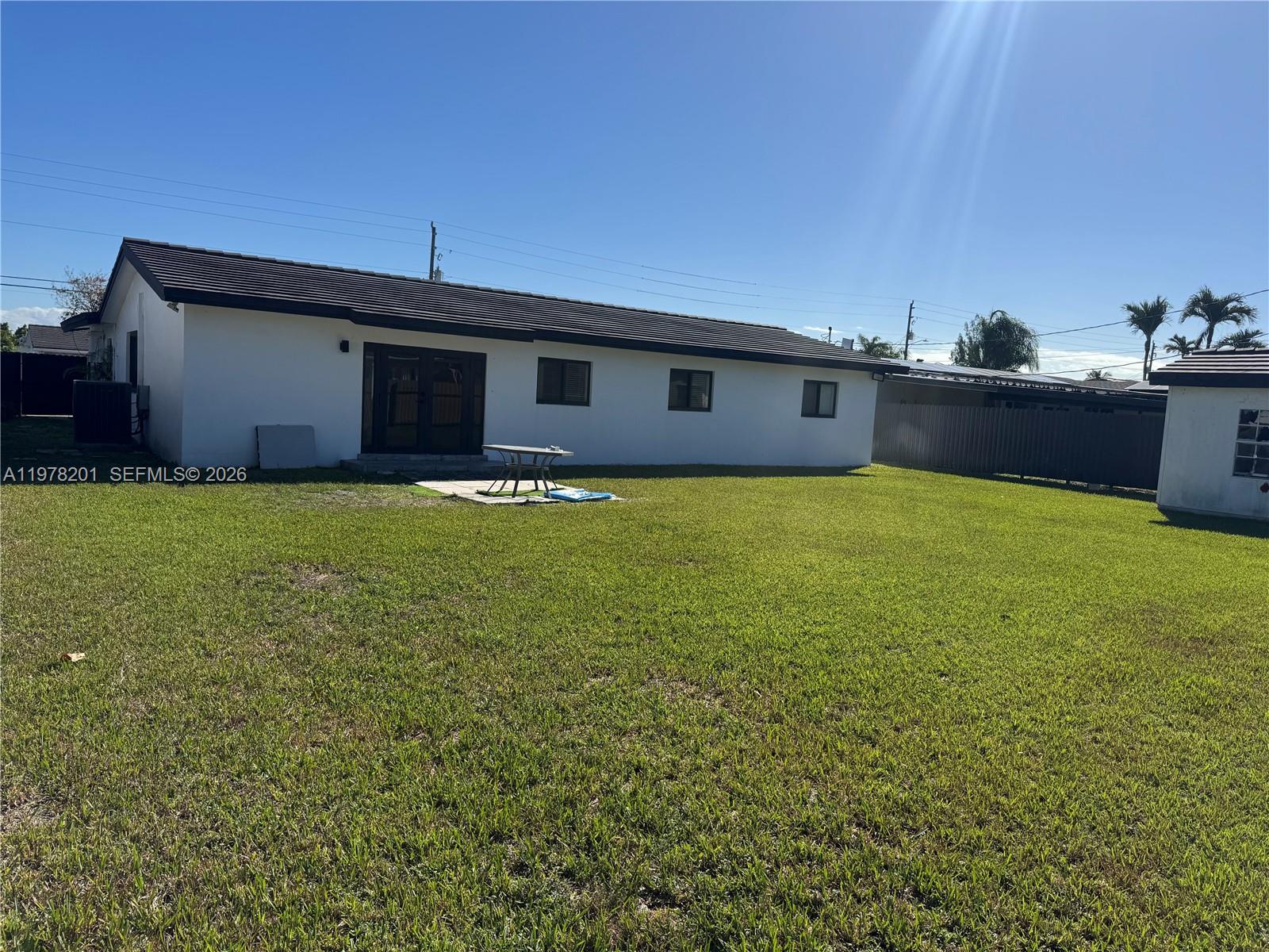 SOUTHERN ESTATES 10TH ADD - Residential Lease