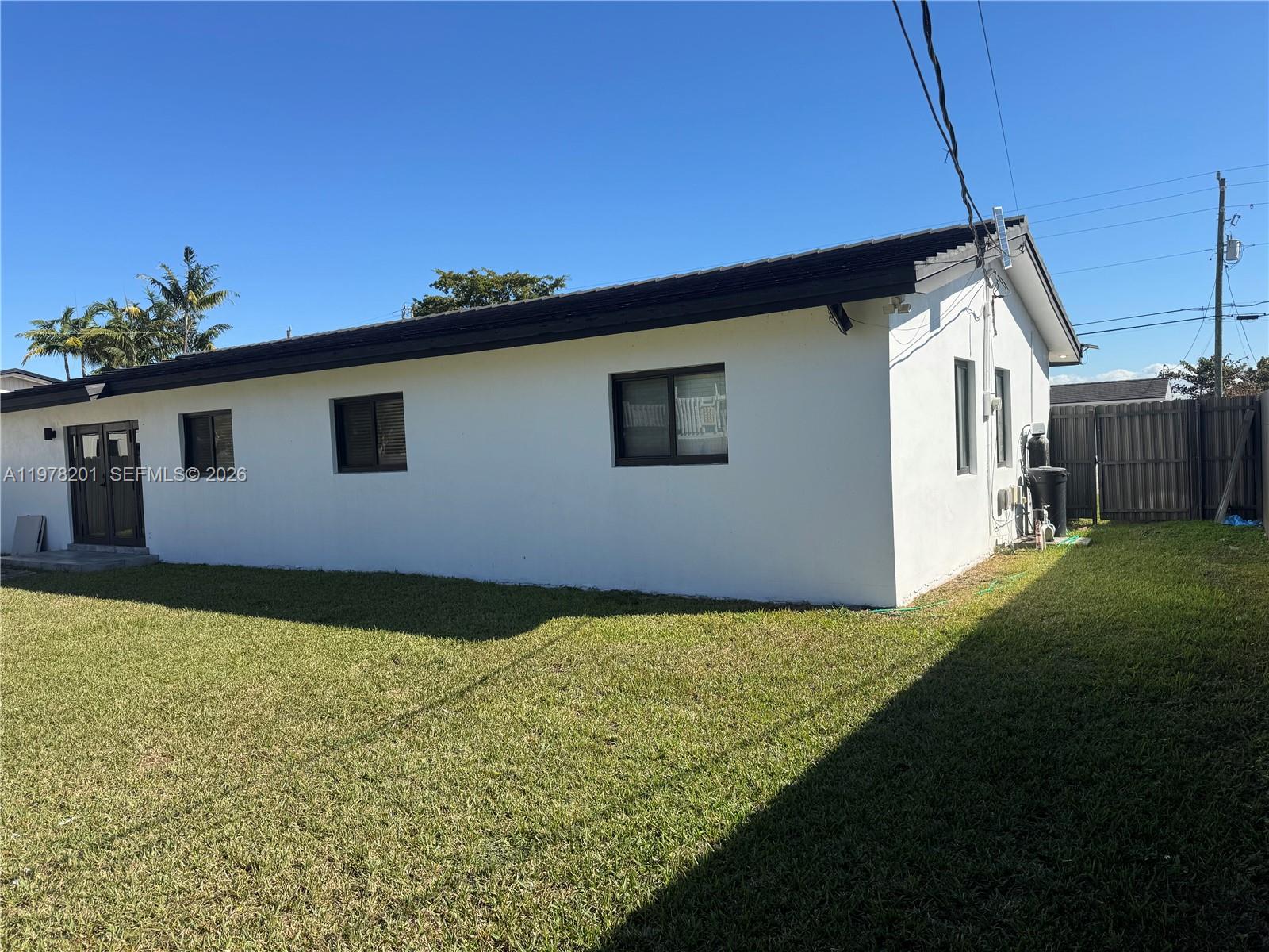 SOUTHERN ESTATES 10TH ADD - Residential Lease