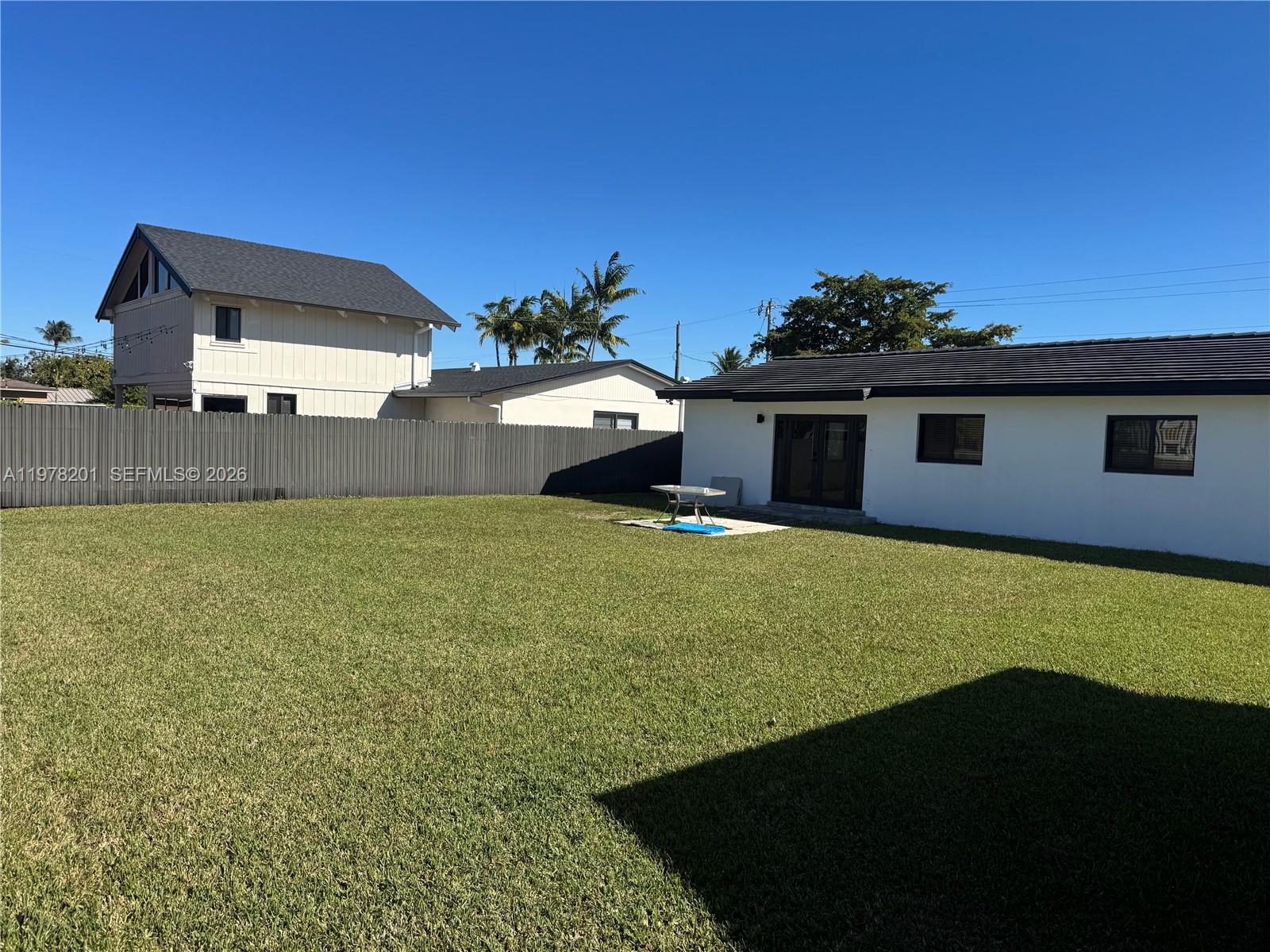 SOUTHERN ESTATES 10TH ADD - Residential Lease