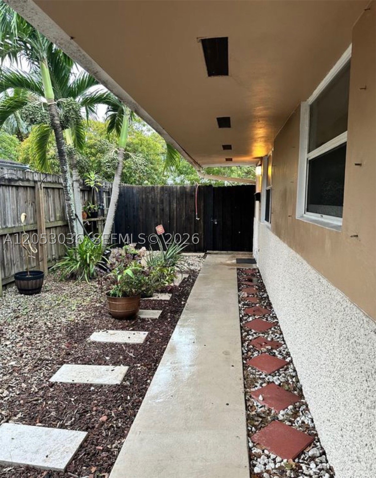 620 SW 7th Ave