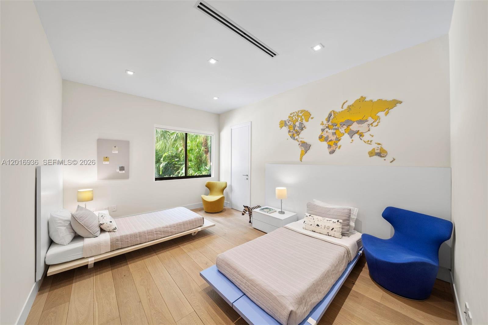 BISCAYNE PARK TERR - Residential
