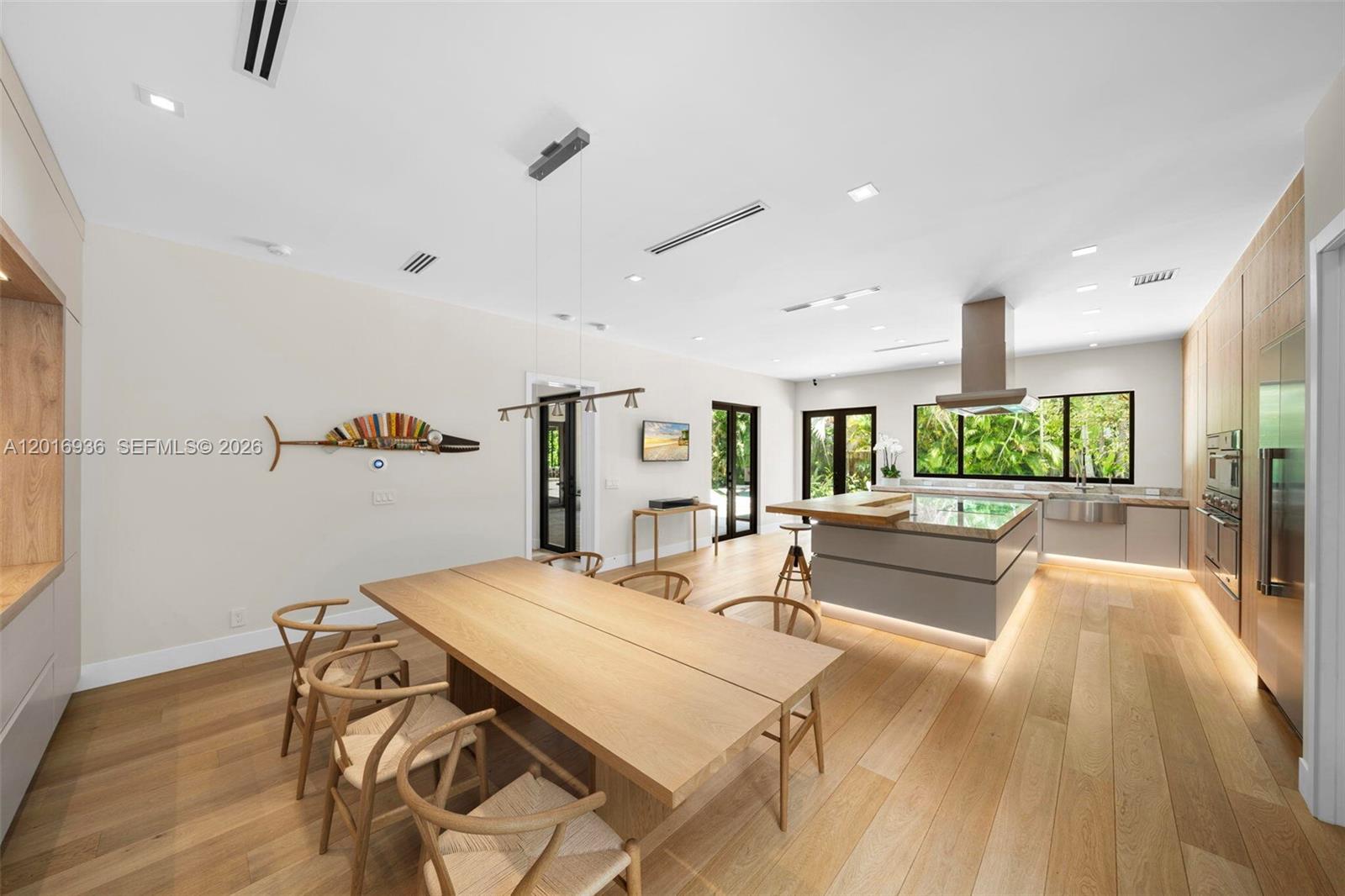 BISCAYNE PARK TERR - Residential