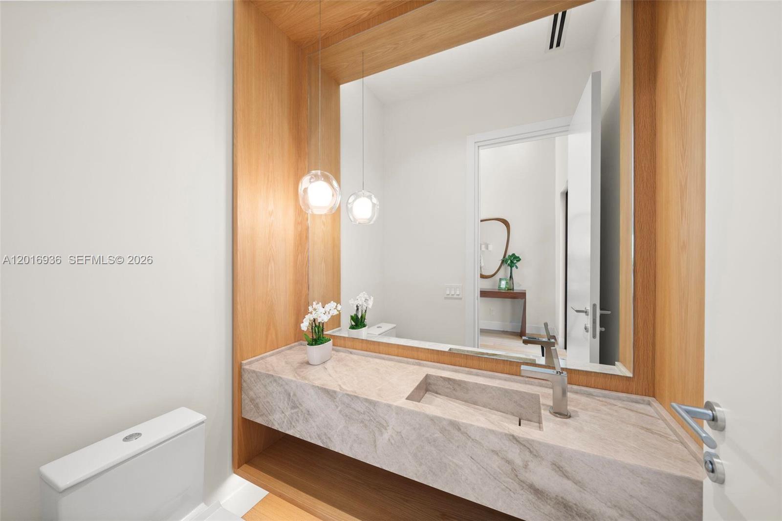 BISCAYNE PARK TERR - Residential