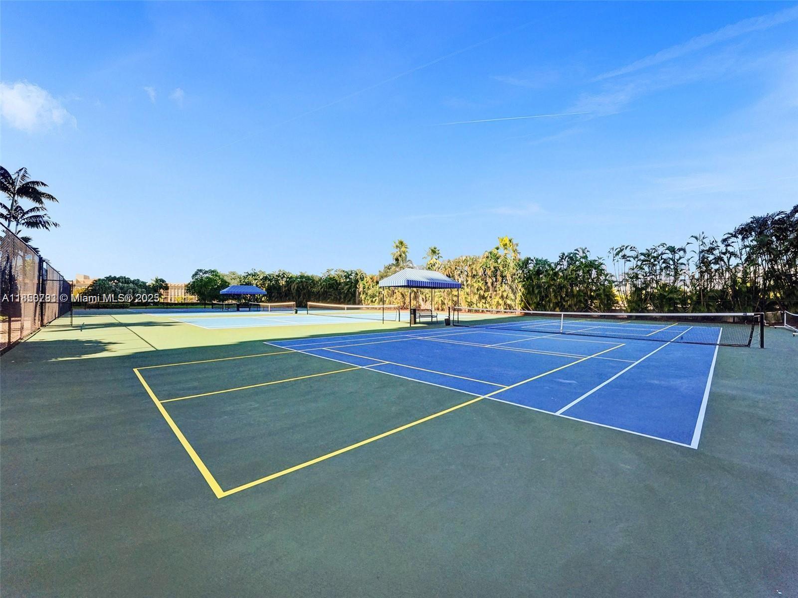 OLYMPUS CONDO PHASE - Residential