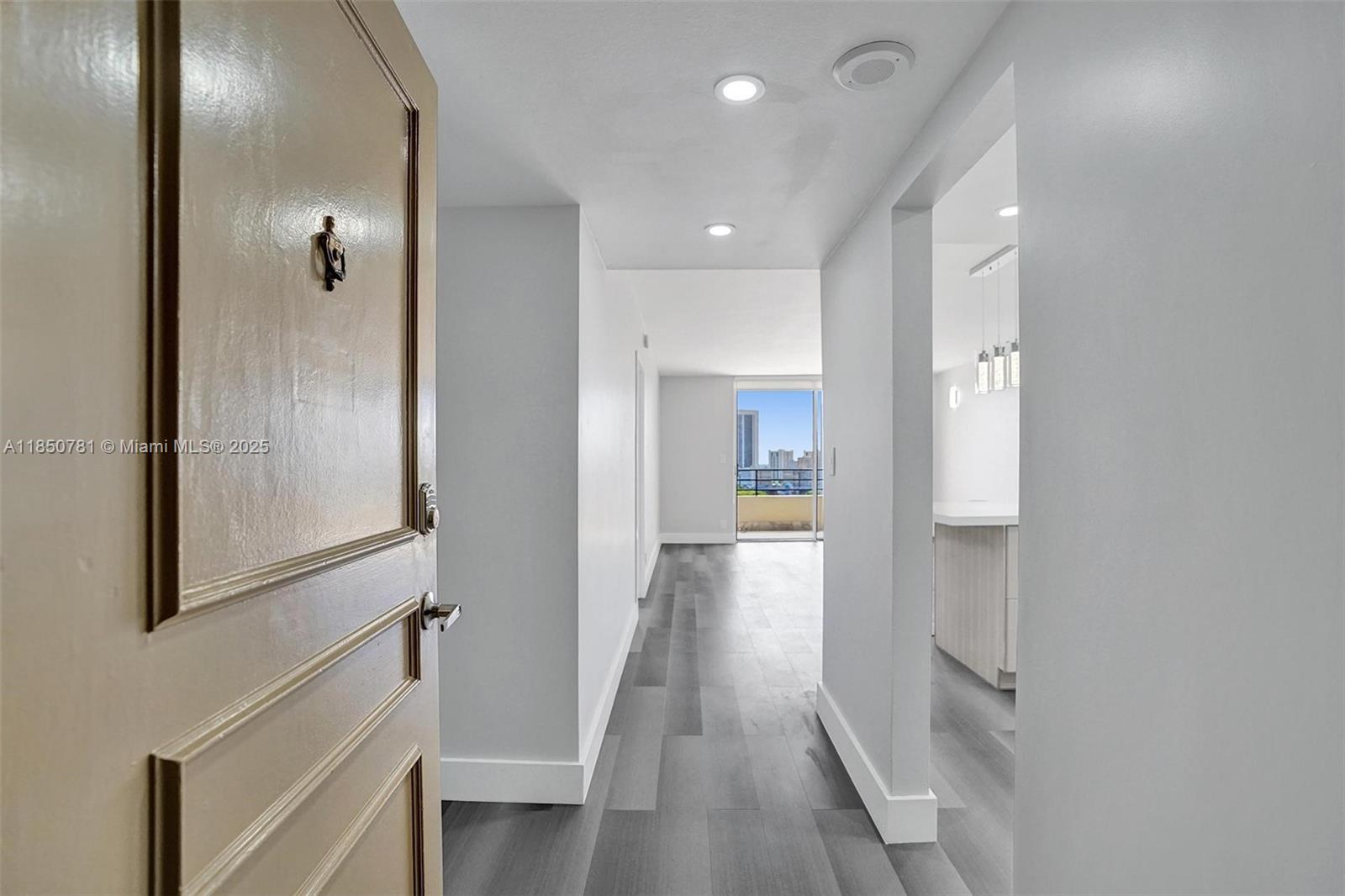 OLYMPUS CONDO PHASE - Residential