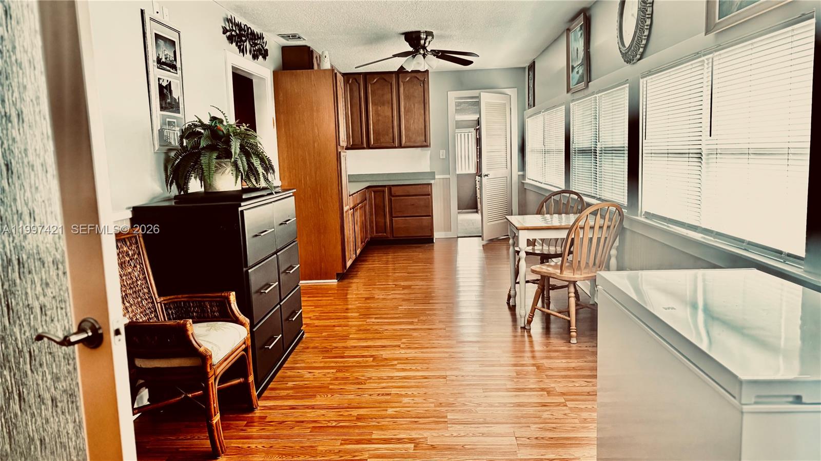 SURFSIDE UNIT 1 SUBDIVISI - Residential