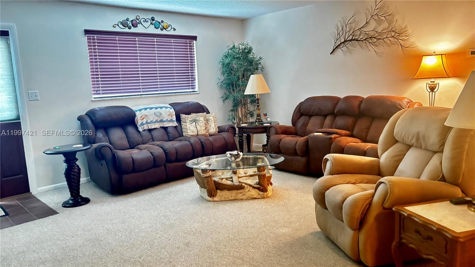 SURFSIDE UNIT 1 SUBDIVISI - Residential