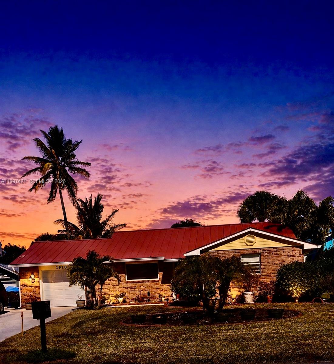 SURFSIDE UNIT 1 SUBDIVISI - Residential