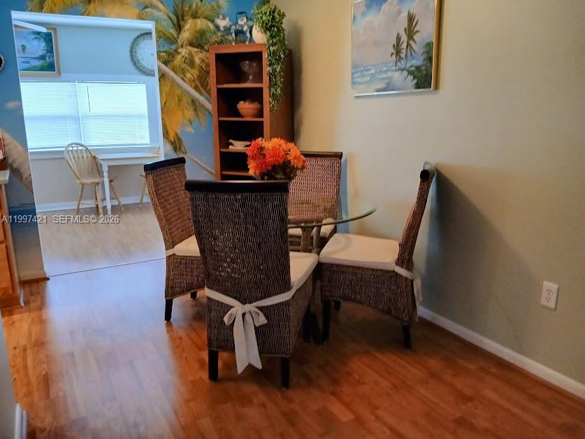 SURFSIDE UNIT 1 SUBDIVISI - Residential