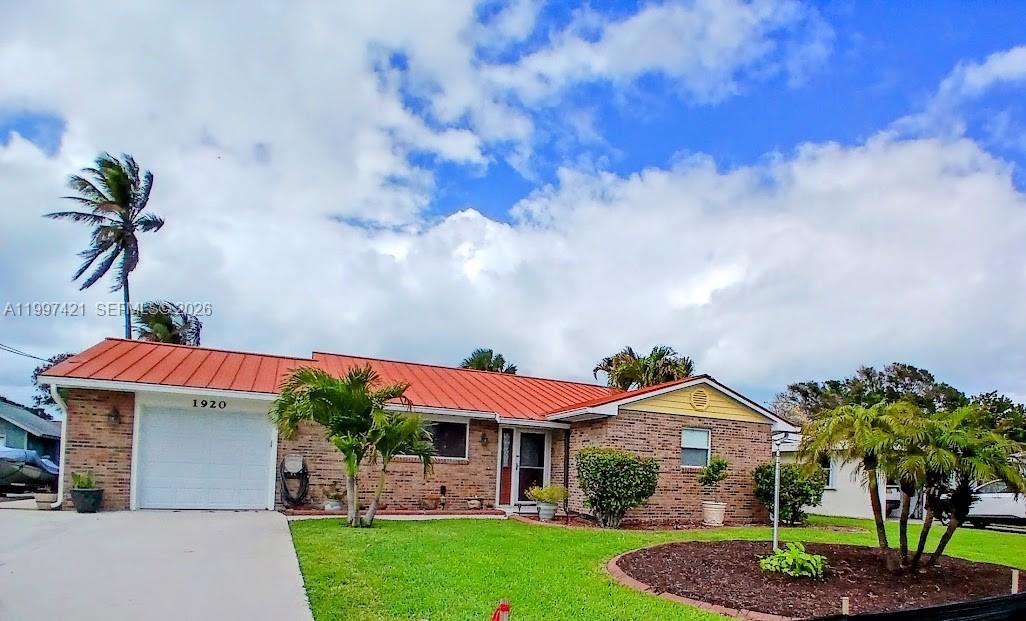 SURFSIDE UNIT 1 SUBDIVISI - Residential