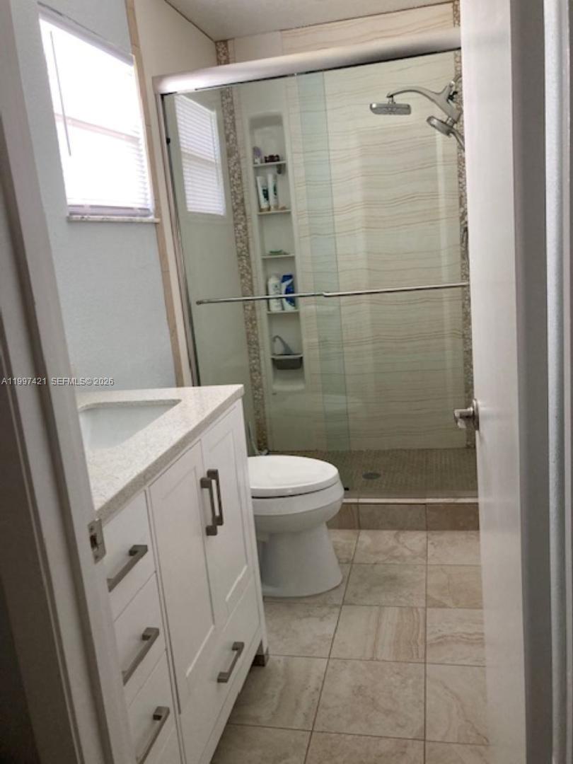 SURFSIDE UNIT 1 SUBDIVISI - Residential