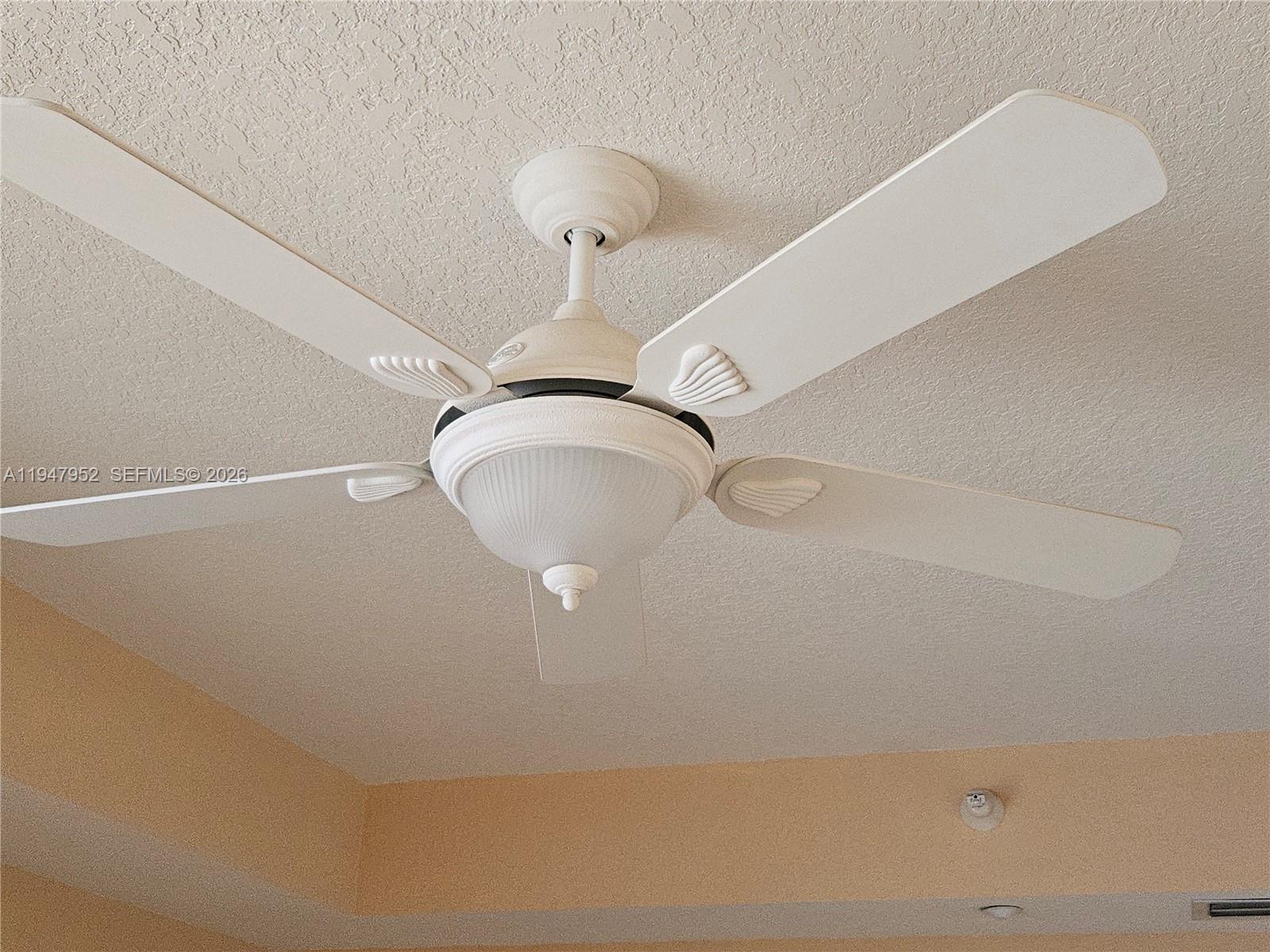 SOUTHAMPTON CONDOMINIUM E - Residential