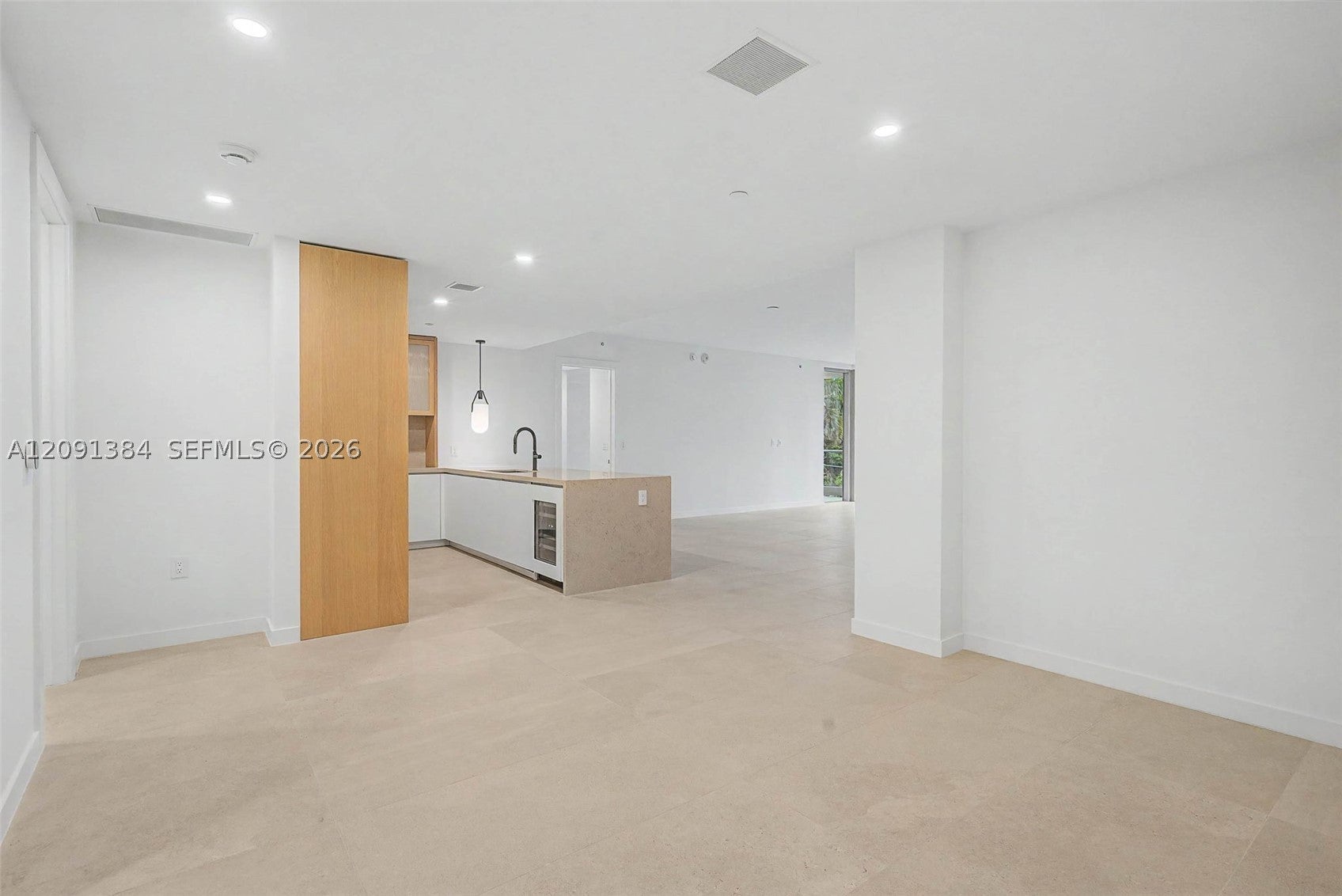 2200 Brickell Avenue 405