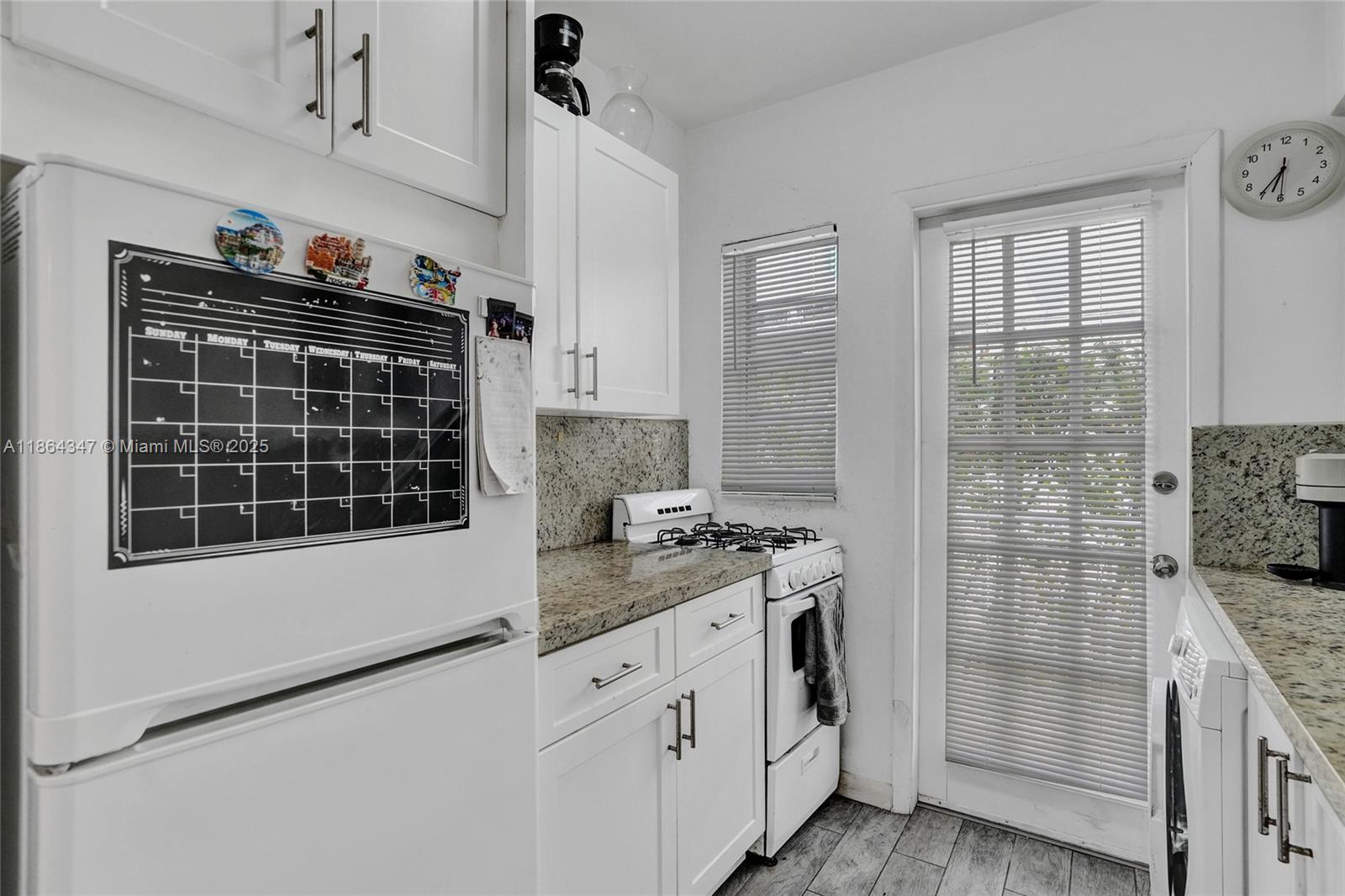 MERIDIAN COURT CONDO - Residential