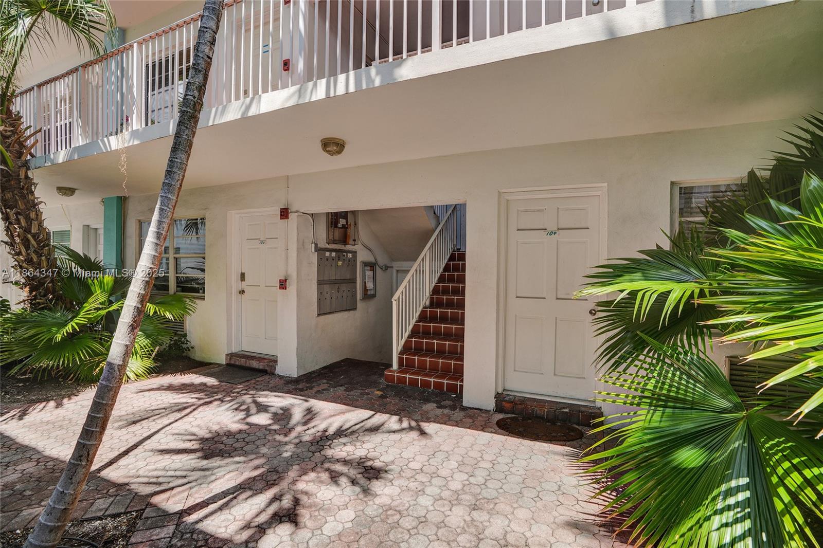 MERIDIAN COURT CONDO - Residential