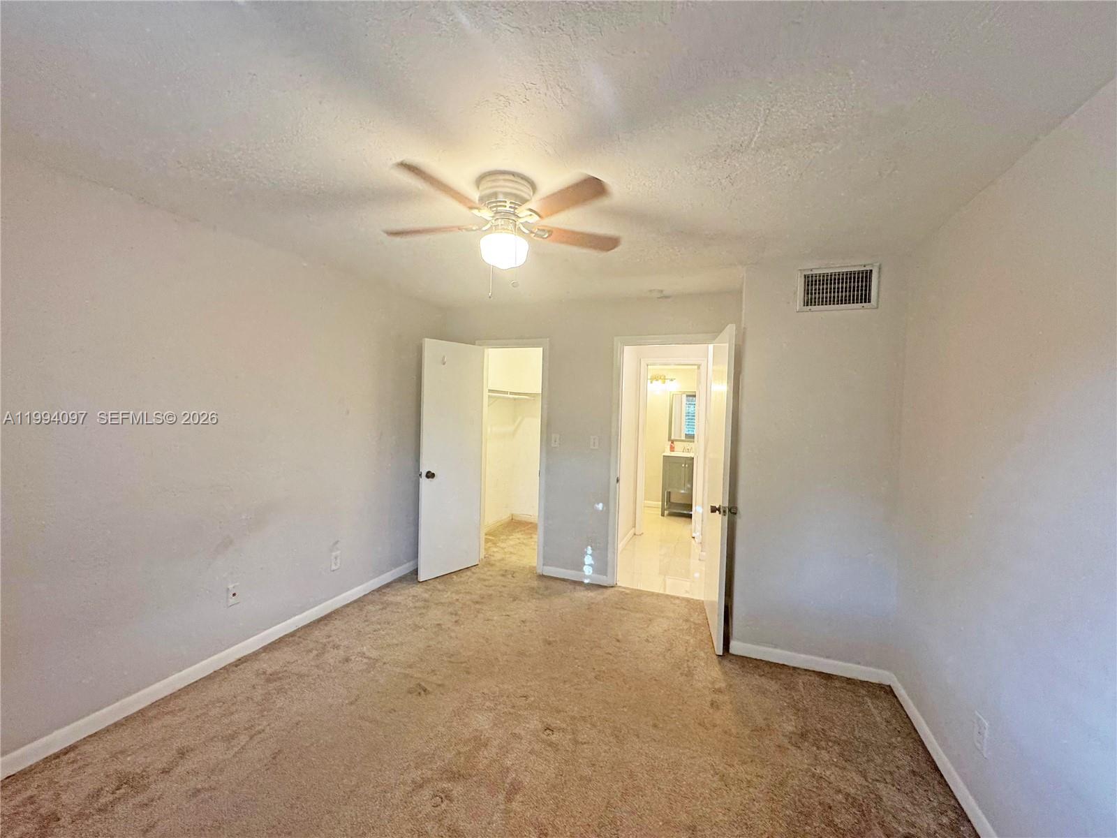 CASA GRANADA CONDO - Residential Lease