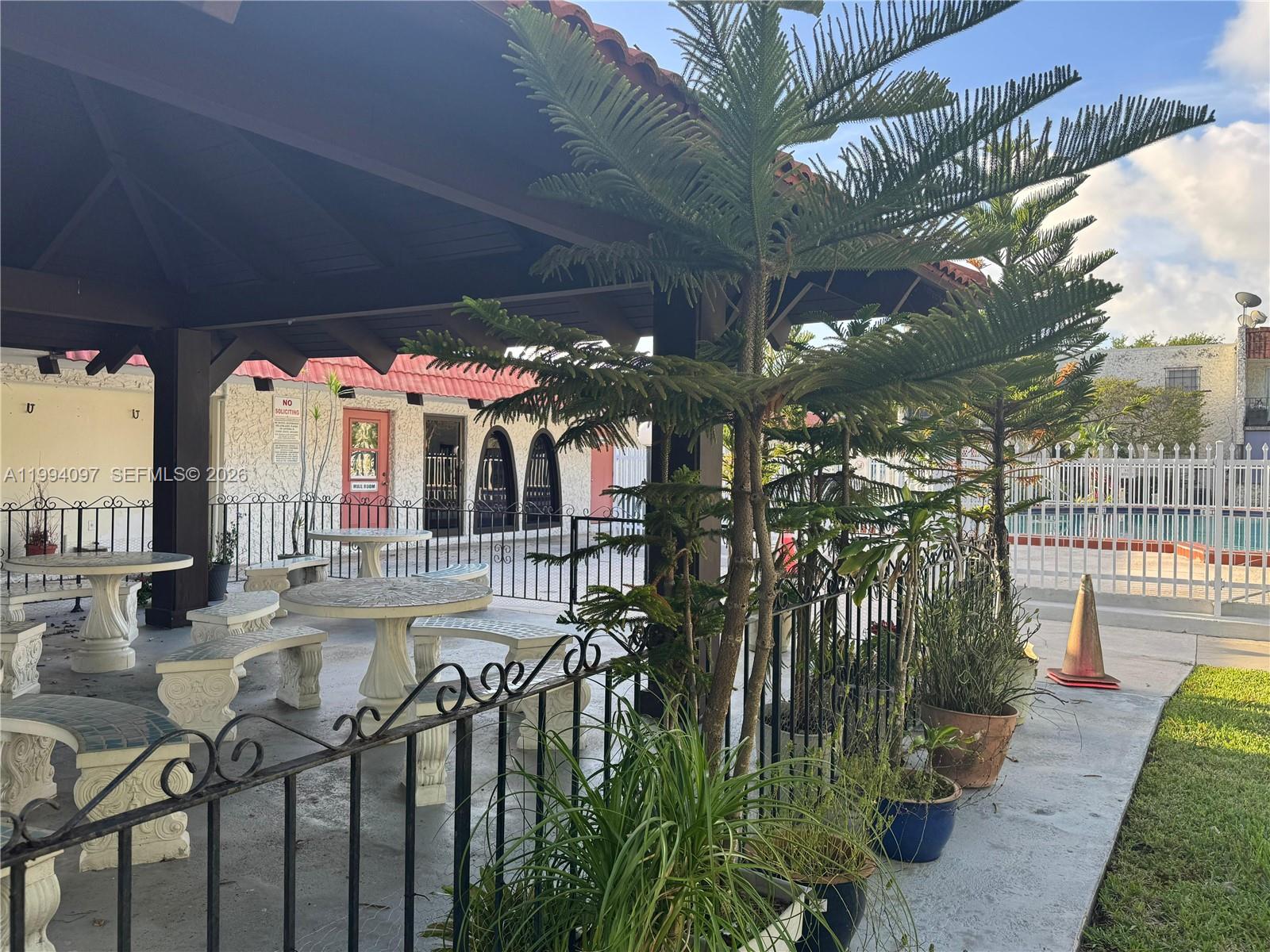 CASA GRANADA CONDO - Residential Lease