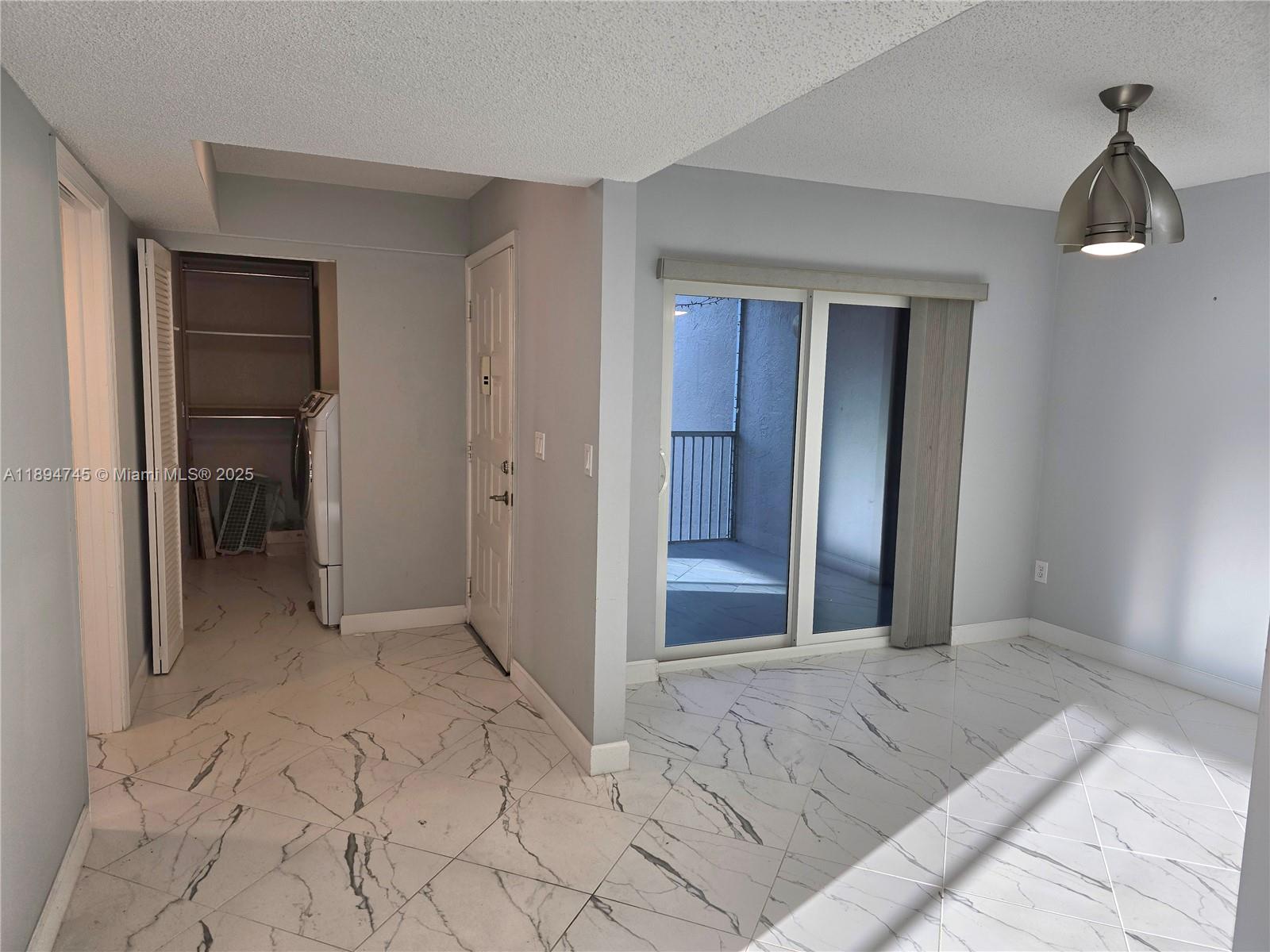 GRANVILLE CONDOMINIUM H - Residential