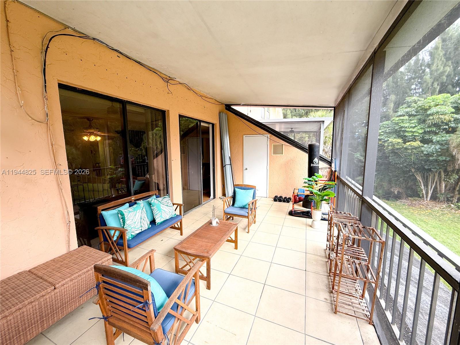 LAGO WEST CONDOMINIUM - Residential