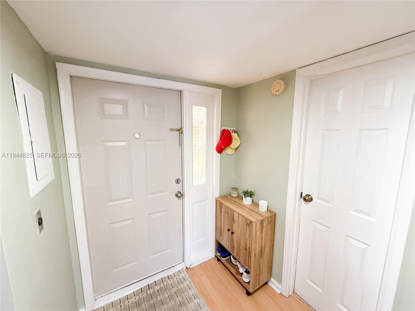 LAGO WEST CONDOMINIUM - Residential