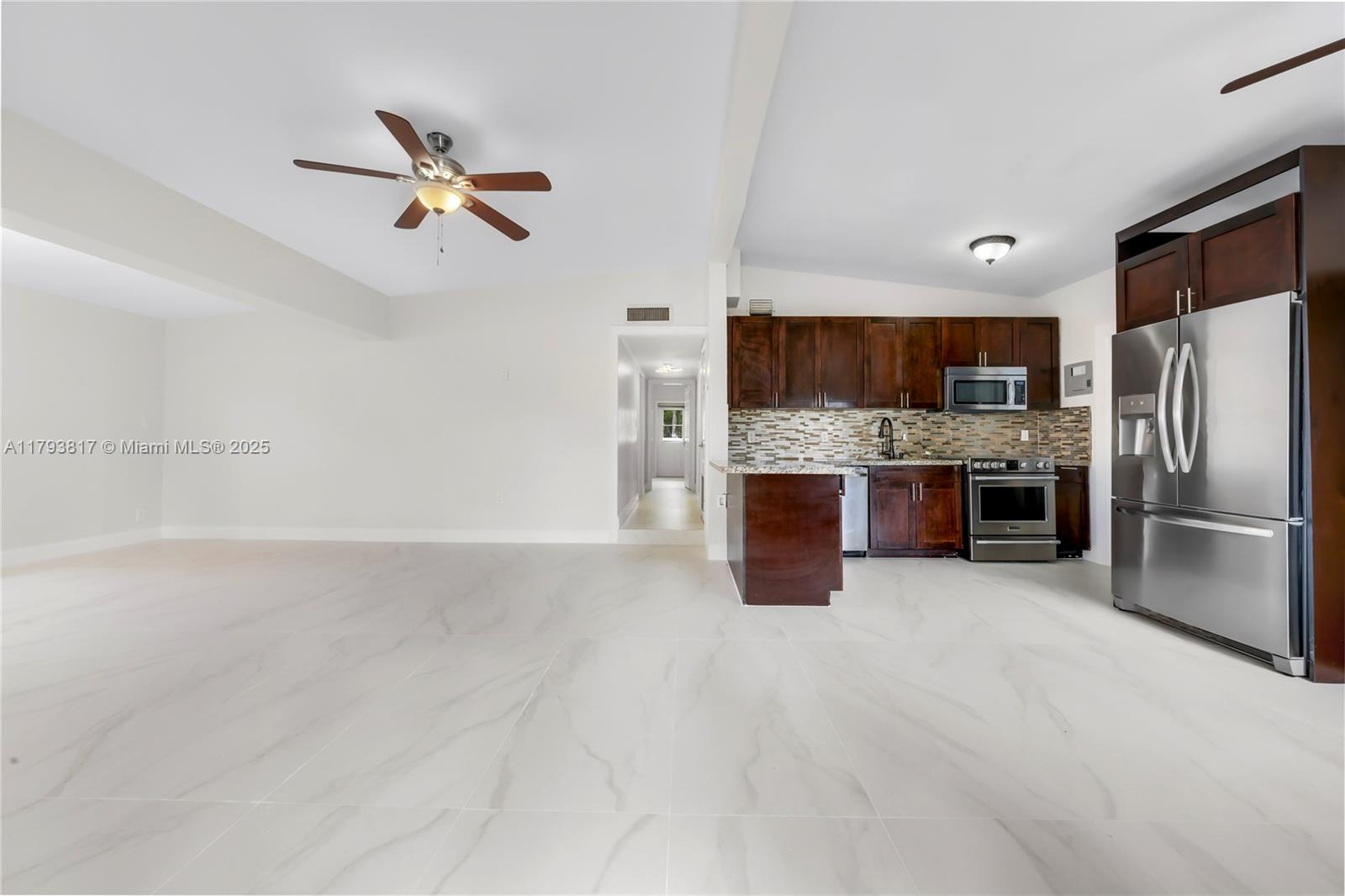 3341 Sw 21st St, Fort Lauderdale, Broward County, Florida - 3 Bedrooms  
2 Bathrooms - 