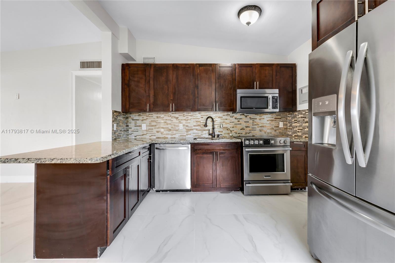 RIVERLAND VILLAGE SEC 1 R - Residential