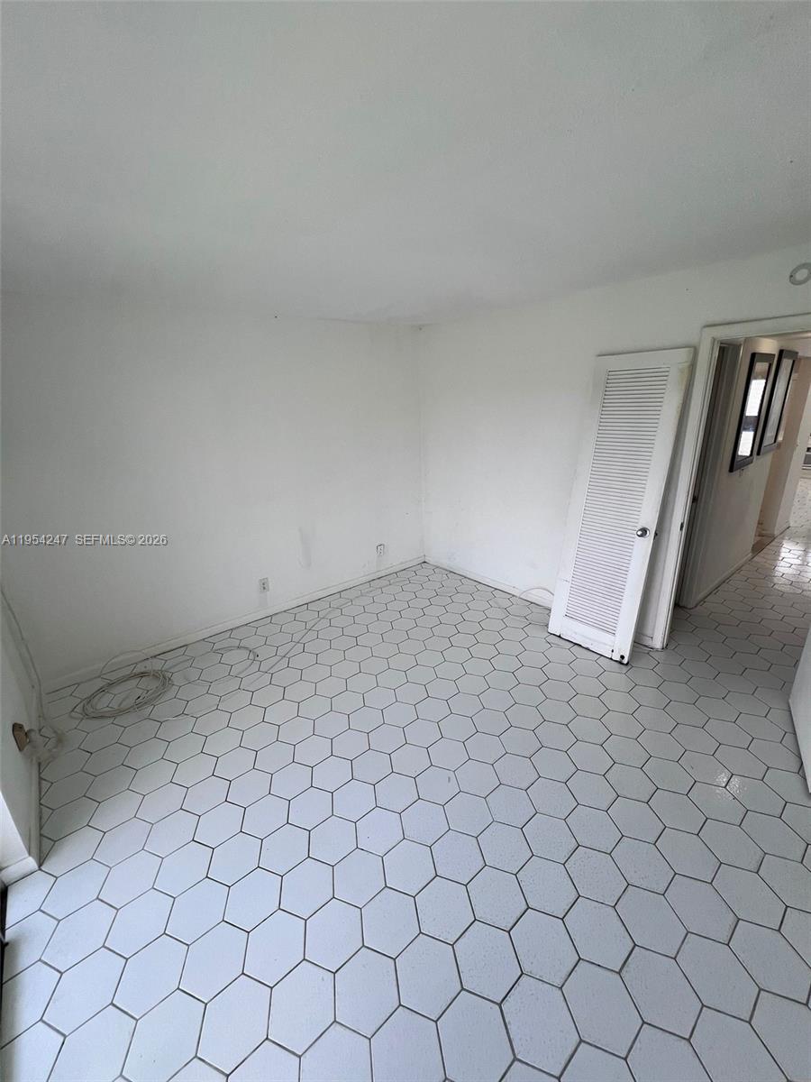 BERKSHIRE A THRU K CONDOS - Residential