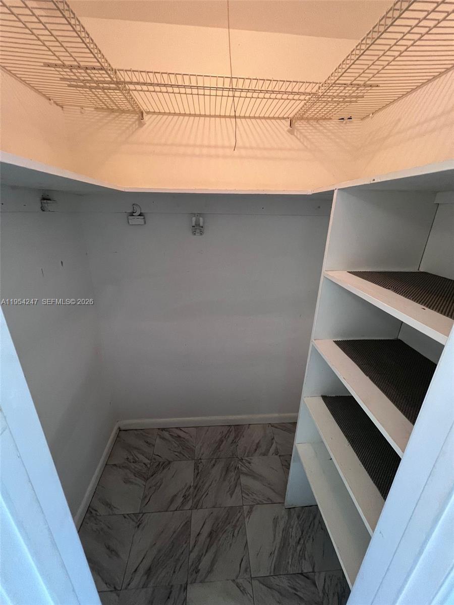 BERKSHIRE A THRU K CONDOS - Residential