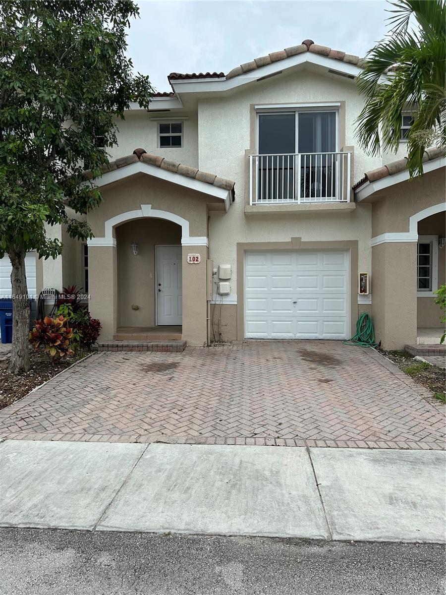 14142 Sw 260th St 102, Homestead, Miami-Dade County, Florida - 3 Bedrooms  
3 Bathrooms - 