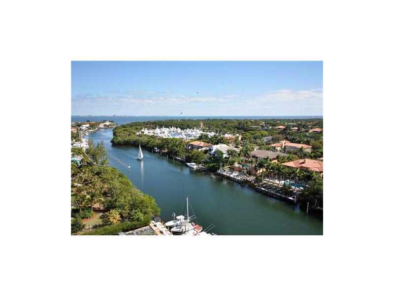 Gables Waterway Towers - Residential Lease