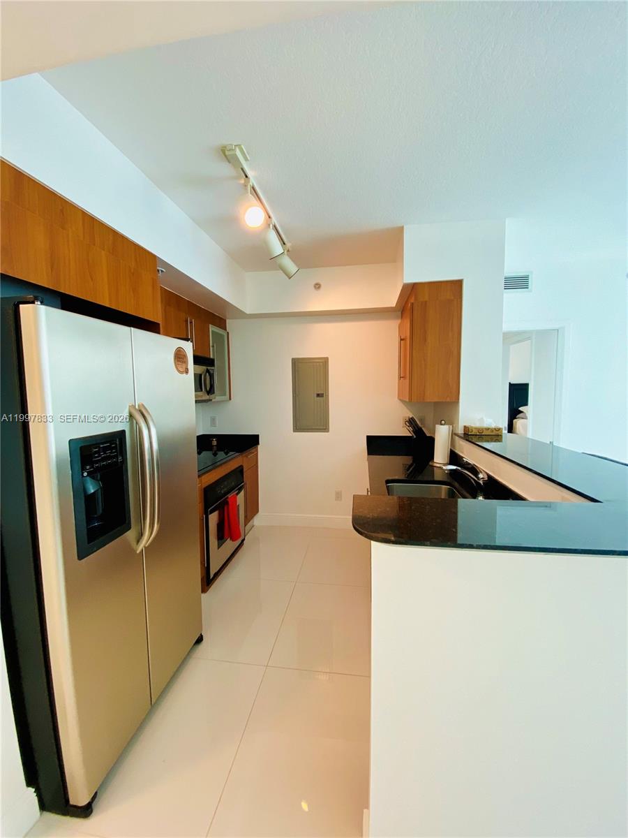 ONE MIAMI WEST CONDO - Residential Lease