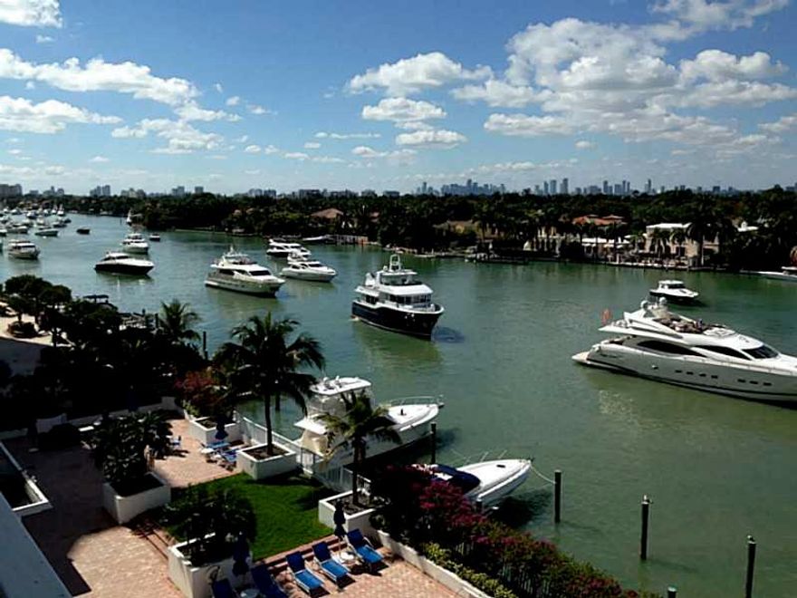PRICE DOWN !!!!!! STUNNING SPECTACULAR UNOBSTRUCTED INTRACOASTAL VIEWS FROM THIS 2 BED / 2 BATH, PLUS A YACHT PARADE DURING THE BOAT SHOW IN YOUR OWN BACKYARD. TOTALLY RENOVATED FULL SERVICE BLDG WITH NEW GYM, YOGA ROOM, SAUNA, RESTAURANT, COVERED PARKING SPACE, 24 HR SEC URITY. BEAUTIFUL POOL AREA. MAINTENANCE INCLUDED A/C, WATER, BASIC CABLE. LOCATION, LOCATION - SOUTH BEACH, ART DECO DISTRICT, PRESTIGIOUS SHOPS OF BAL HARBOR & JUST STEPS AWAY FROM THE FAMED BEACHES OF MIAMI!. Equal Housing Opportunity