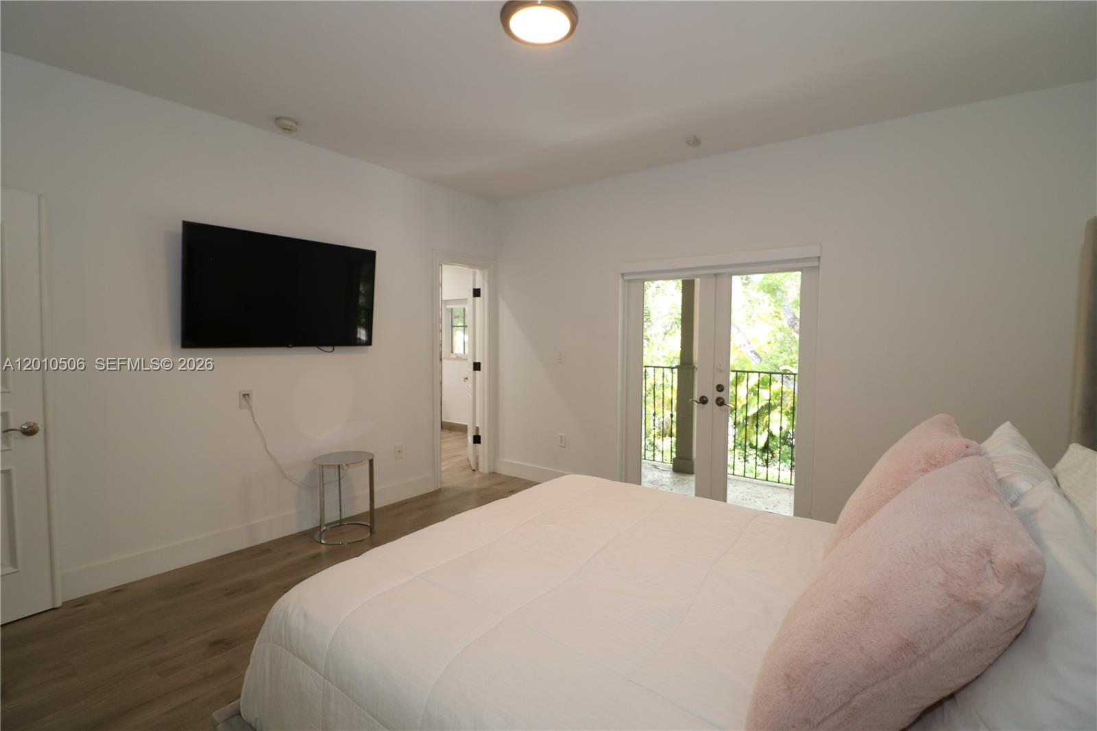 SILVER PALM PLANTATION - Residential Lease