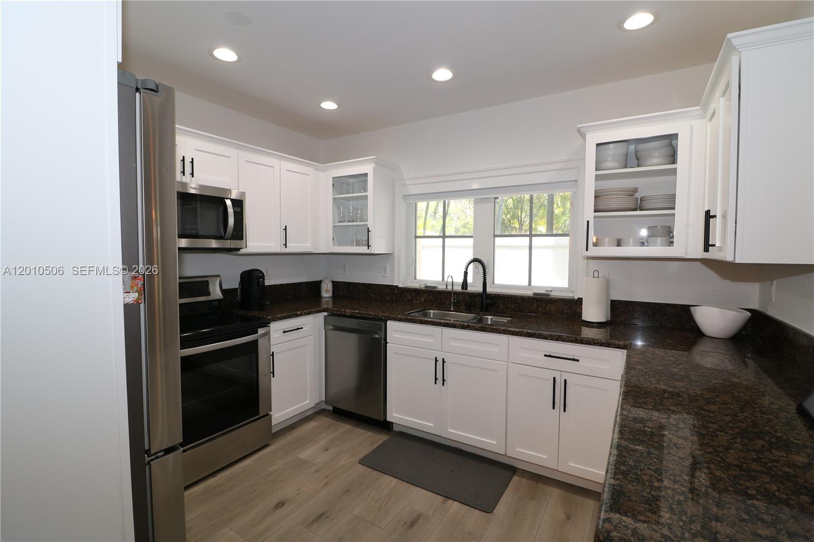 SILVER PALM PLANTATION - Residential Lease