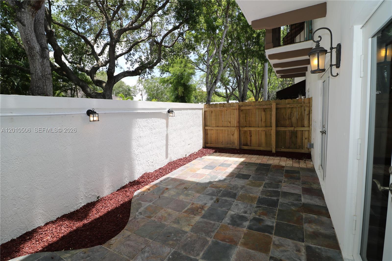 SILVER PALM PLANTATION - Residential Lease