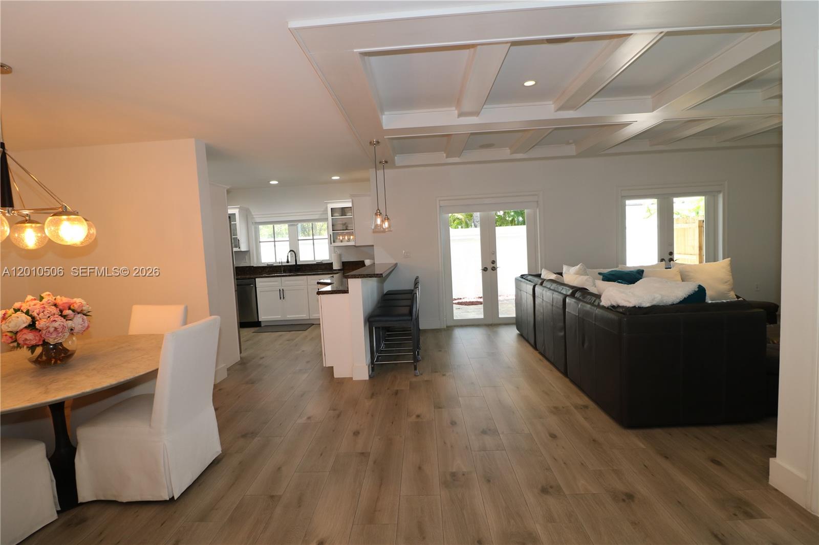 SILVER PALM PLANTATION - Residential Lease