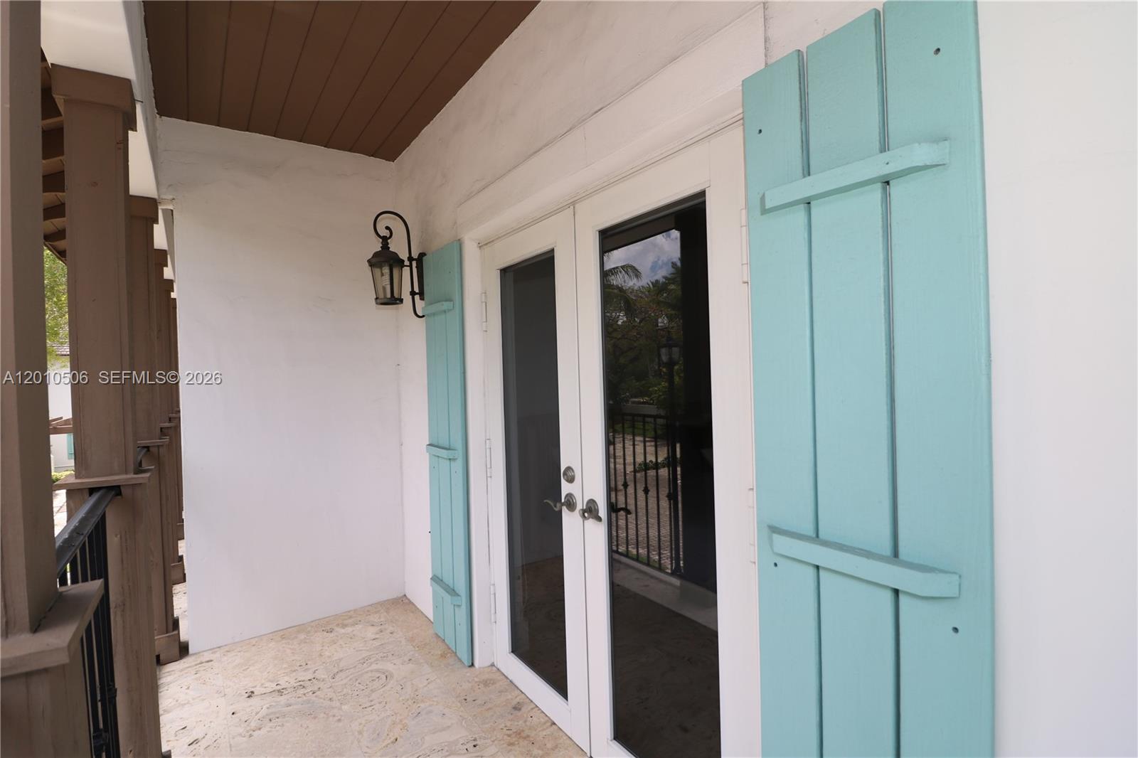 SILVER PALM PLANTATION - Residential Lease