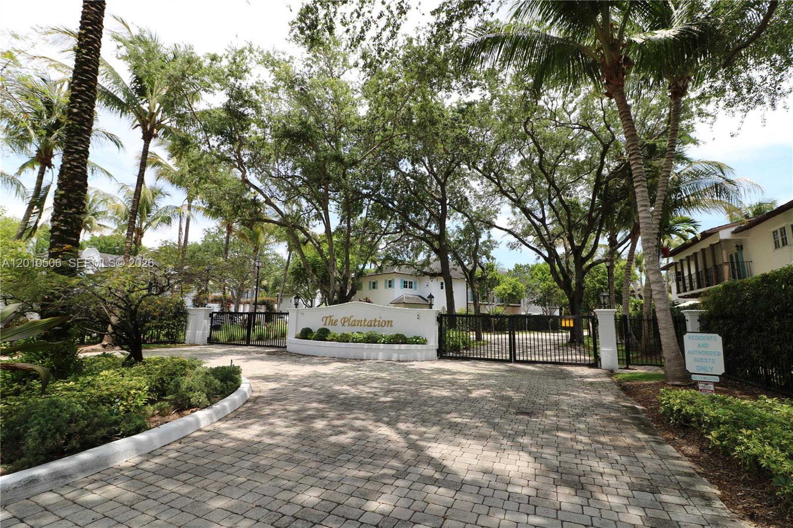 7961 SW 110th Ter