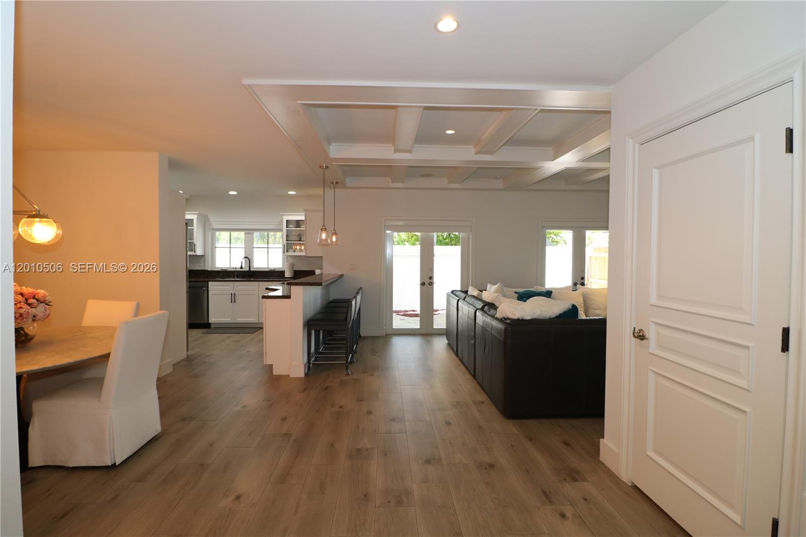 SILVER PALM PLANTATION - Residential Lease