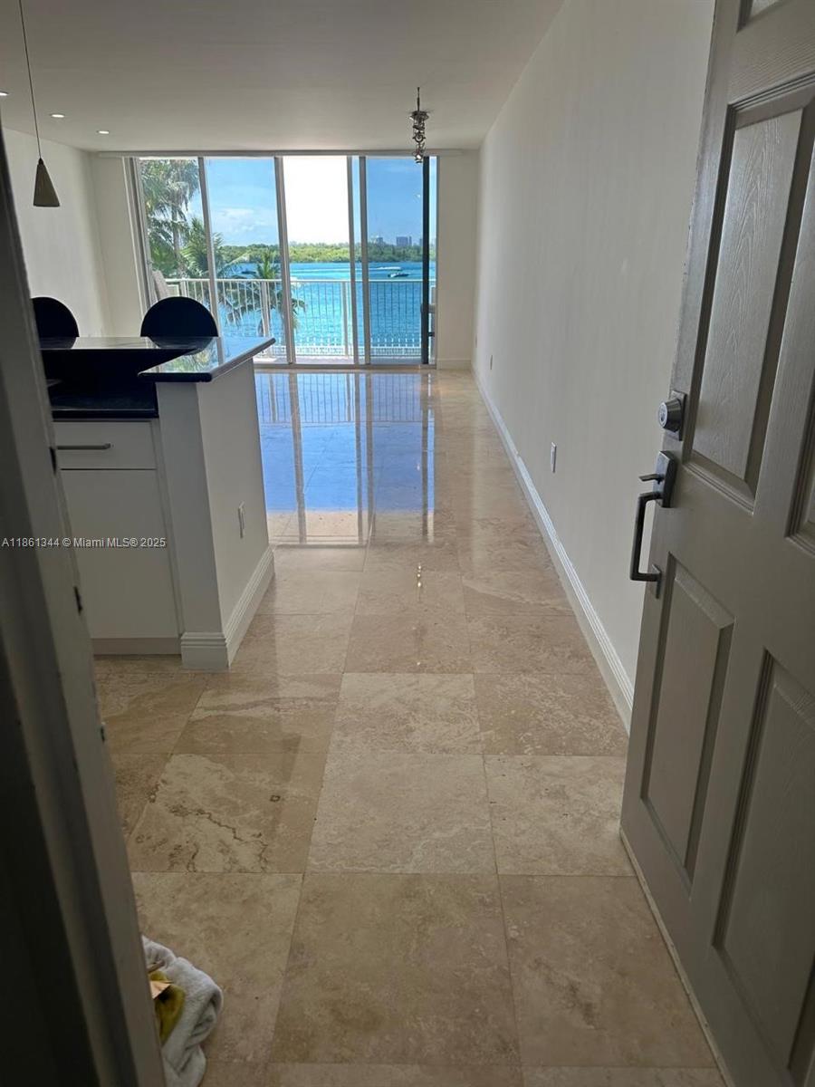 10350 W Bay Harbor Dr 3S